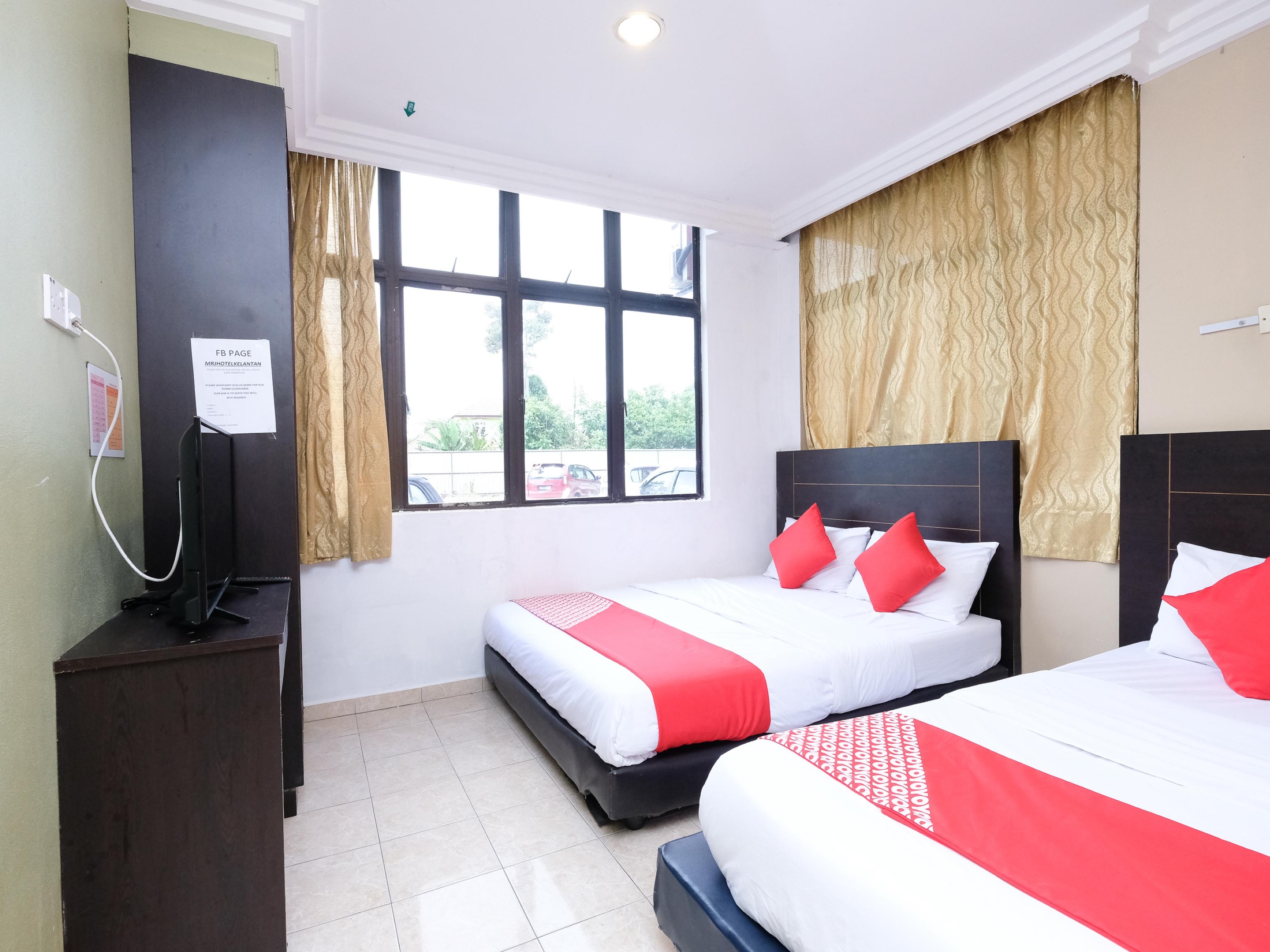 Oyo 717 Mr J Hotel Wakaf Che Yeh 2 Экстерьер фото