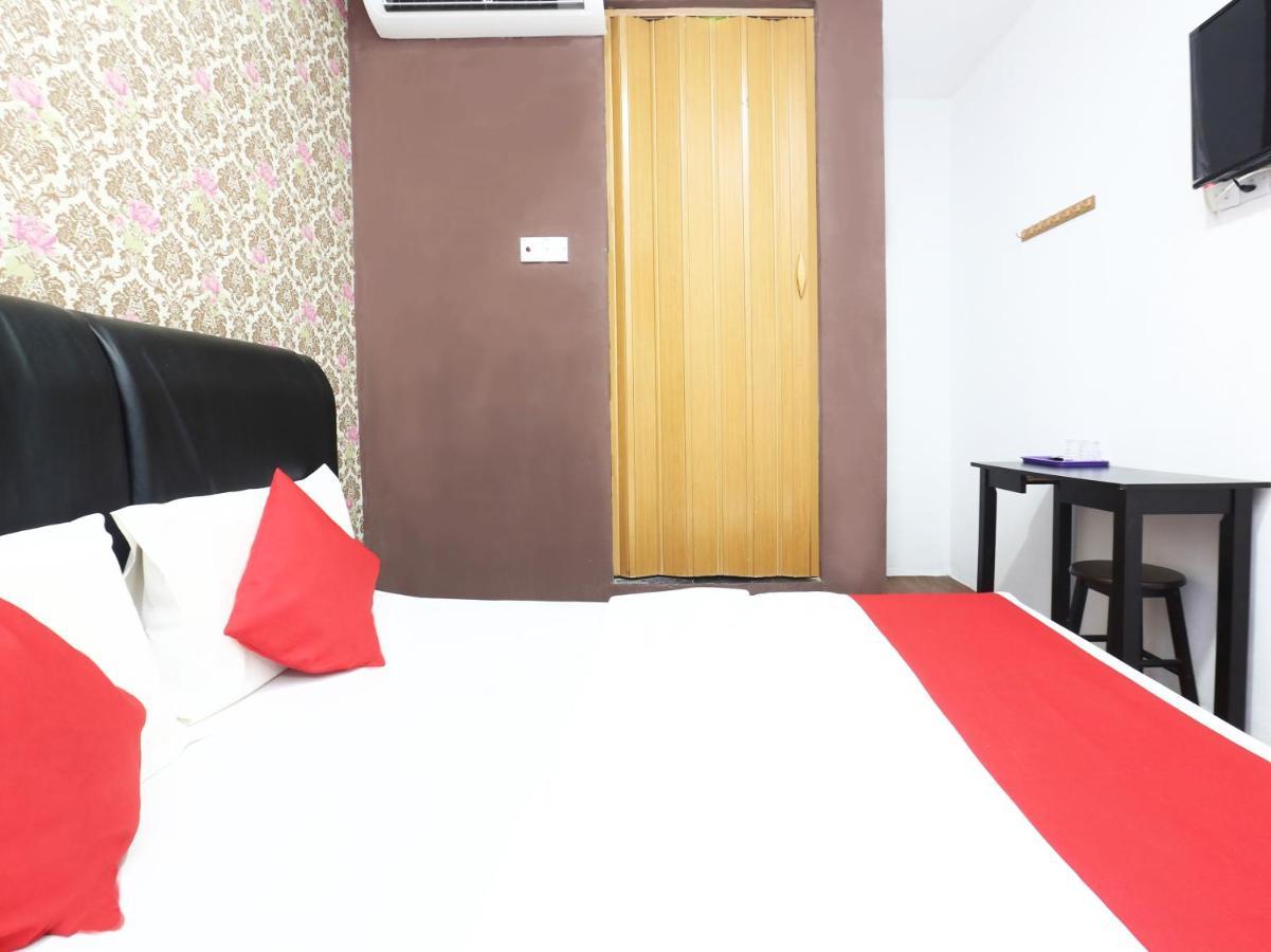 Oyo 717 Mr J Hotel Wakaf Che Yeh 2 Экстерьер фото