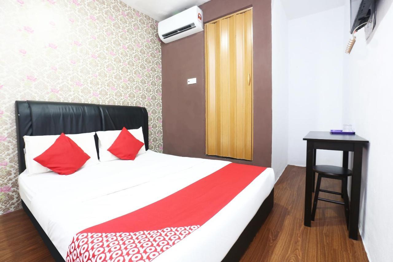 Oyo 717 Mr J Hotel Wakaf Che Yeh 2 Экстерьер фото