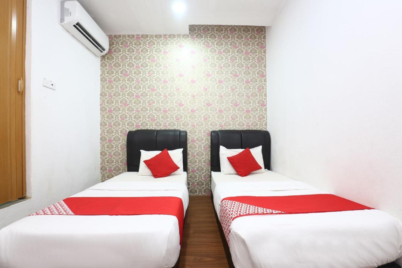 Oyo 717 Mr J Hotel Wakaf Che Yeh 2 Экстерьер фото